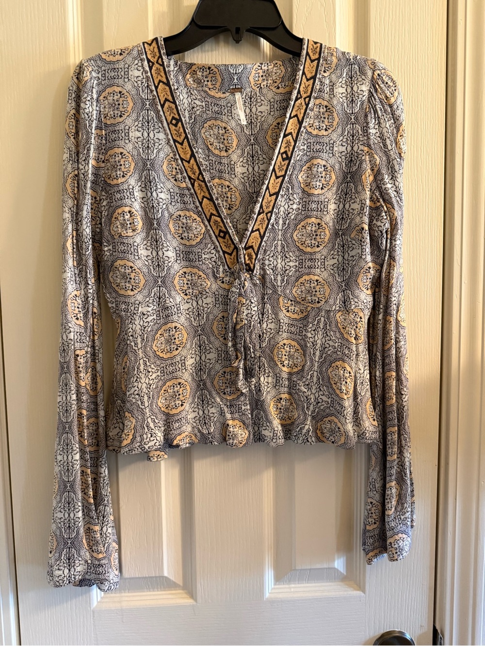 Free People Paisley Print Bell Sleeve Blouse Size Small